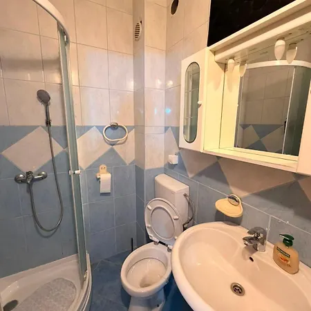 Daire Dalmatia With Private Free Large Parking And Unforgettable Views