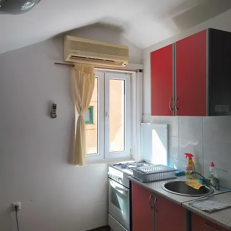 Апартаменти Dalmatia With Private Free Large Parking And Unforgettable Views