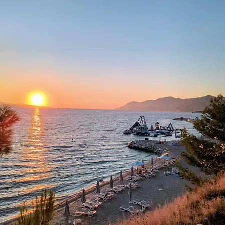 Apartman Dalmatia With Private Free Large Parking And Unforgettable Views *